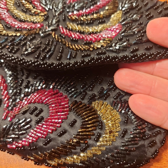Gorgeous vintage beaded clutch - Picture 6 of 6
